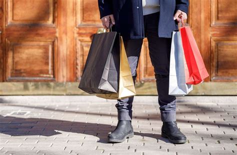 Herrenmode in Stuttgart: Die besten Shops für Männer.